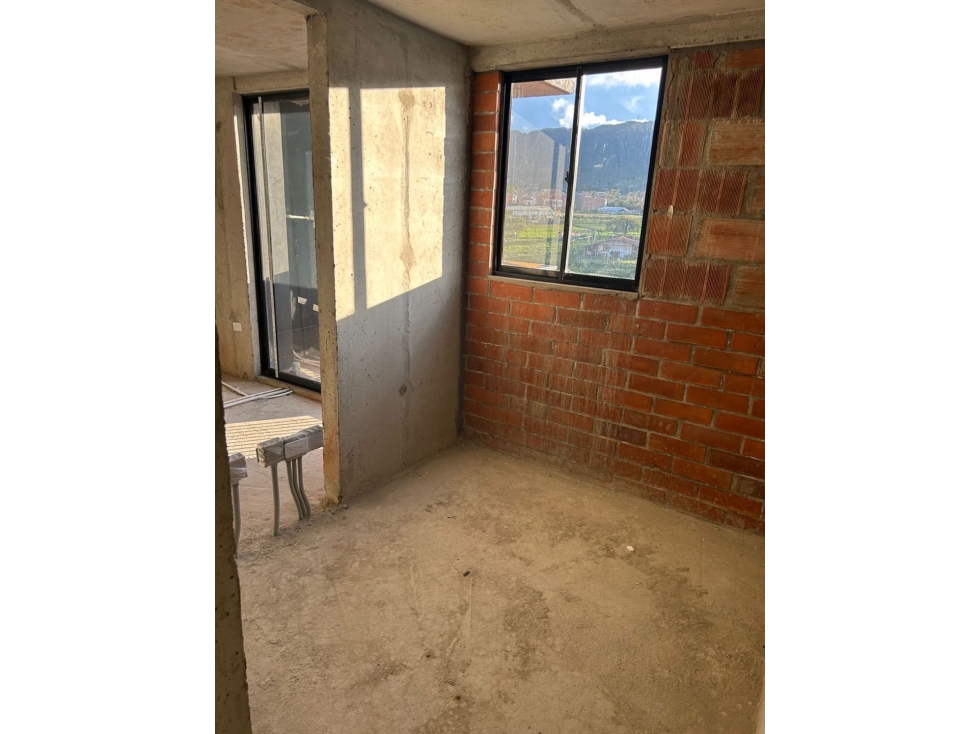 SE VENDE APARTAMENTO EN OBRA GRIS EN EL CARMEN DE VIBORAL, VISTA VERDE — foto 3
