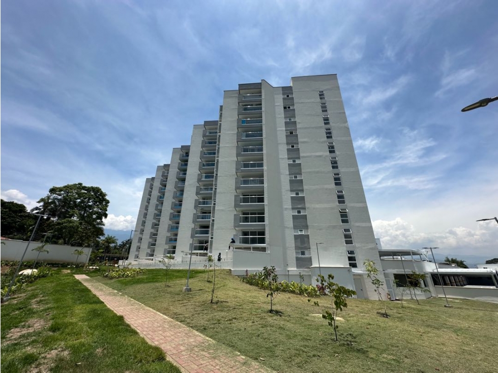 SE VENDE APARTAMENTO EN OBRA GRIS PANCE CV
