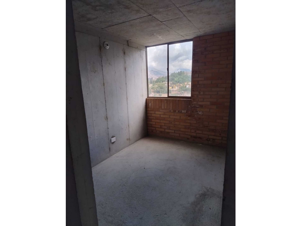 SE VENDE APARTAMENTO EN OBRA GRIS TRAPICHE PISO 21 UNIDAD CERRADA — foto 4