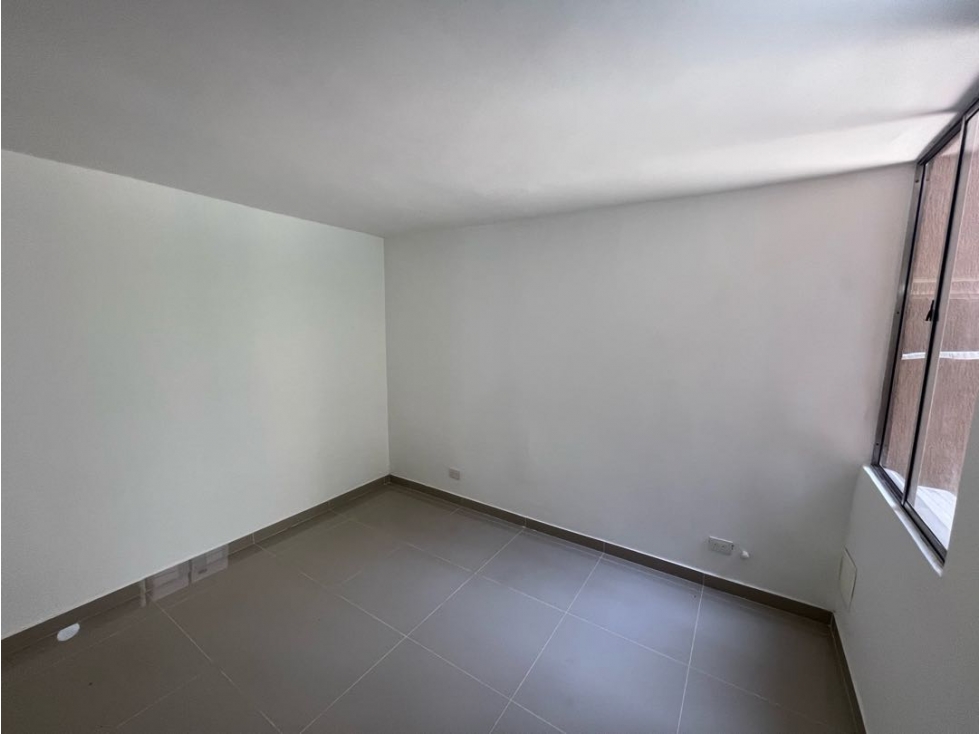 Se vende apartamento en parques de bolivar 2 - 5