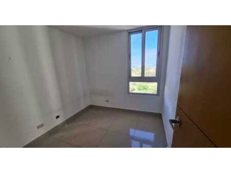 SE VENDE APARTAMENTO EN PH 4 ISLAS EN VÍA CINCUENTENARIO $130,000 — foto 5