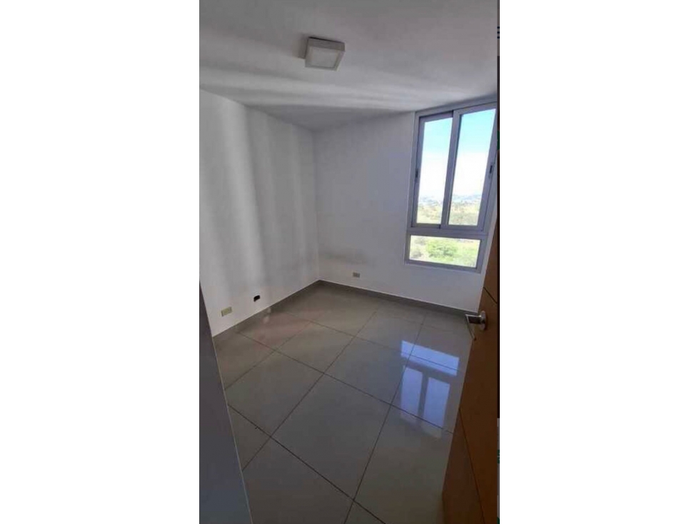 SE VENDE APARTAMENTO EN PH 4 ISLAS EN VÍA CINCUENTENARIO $130,000 — foto 6