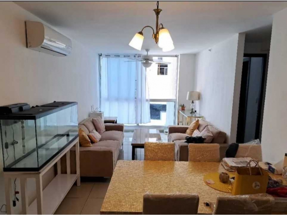 Se vende apartamento en PH Coral Towers/ Carrasquilla de 68 mts $137K