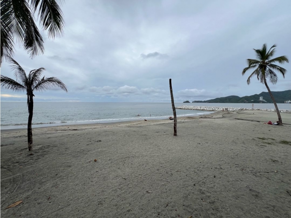 Se vende apartamento en Playa Salguero - Santa Marta — foto 3