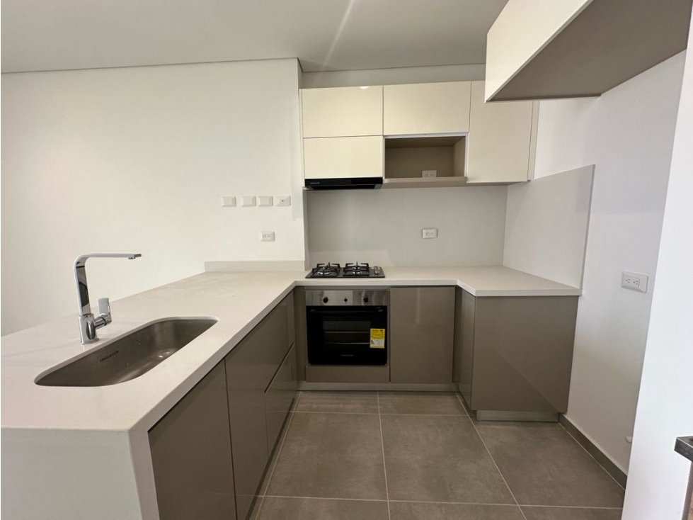 Se arrienda apartamento en Playa Salguero, Santa Marta