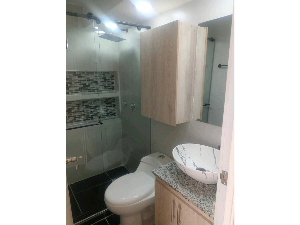 SE VENDE APARTAMENTO EN PRIMAVERA 6-39 ET 2 PUENTE ARANDA — foto 3