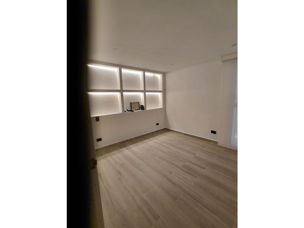 SE VENDE APARTAMENTO EN PROVENZA — foto 6