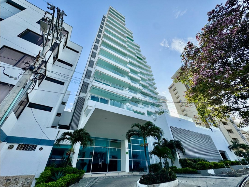 SE VENDE APARTAMENTO EN RODADERO SUR