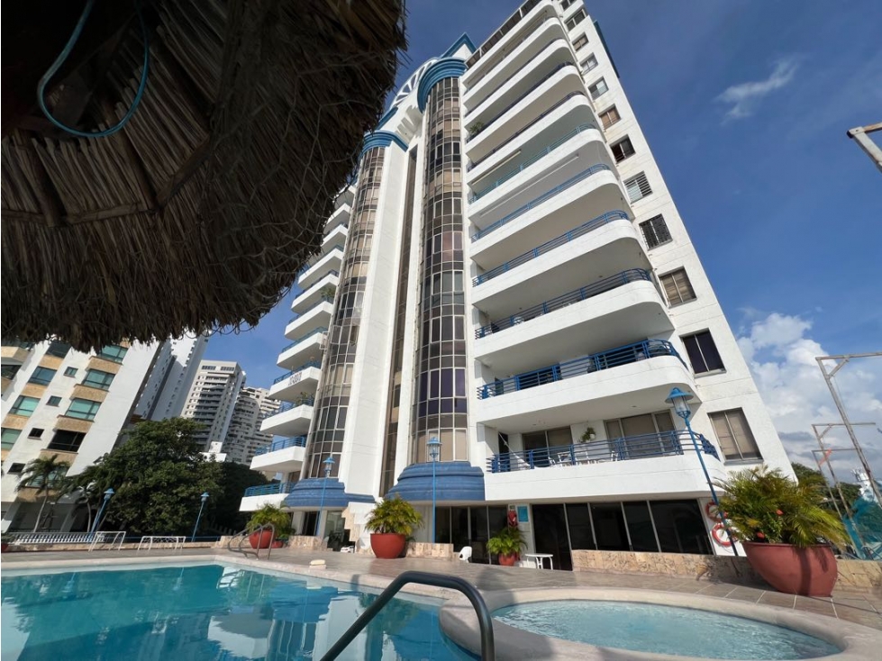 Se arrienda apartamento en Rodadero Sur, Santa Marta