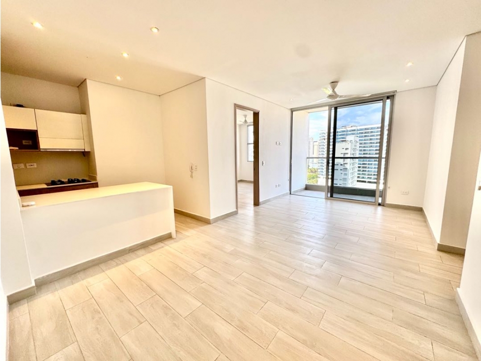 SE VENDE APARTAMENTO EN RODADERO SUR — foto 2
