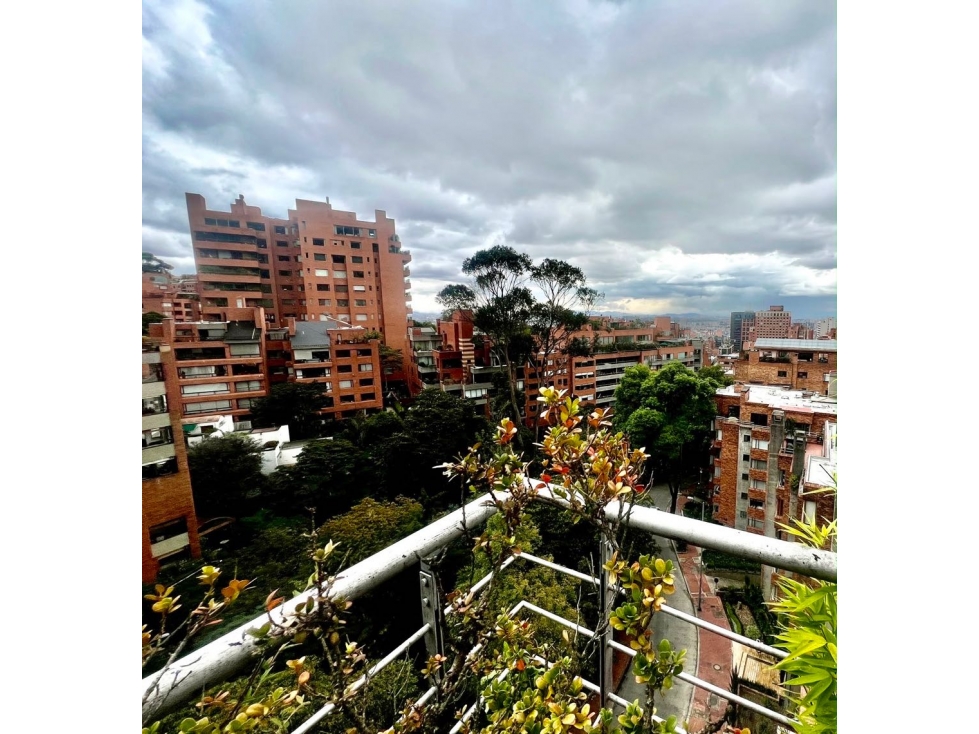 SE VENDE APARTAMENTO EN ROSALES Remodelado - Abajo de la circunvalar — foto 2