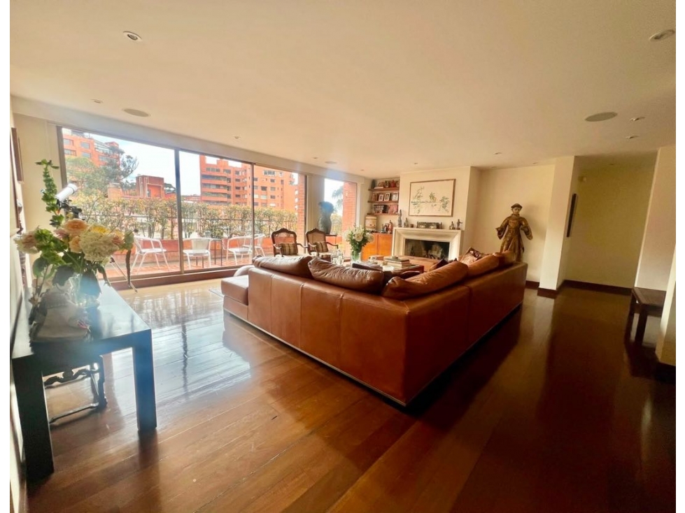SE VENDE APARTAMENTO EN ROSALES Remodelado - Abajo de la circunvalar — foto 3