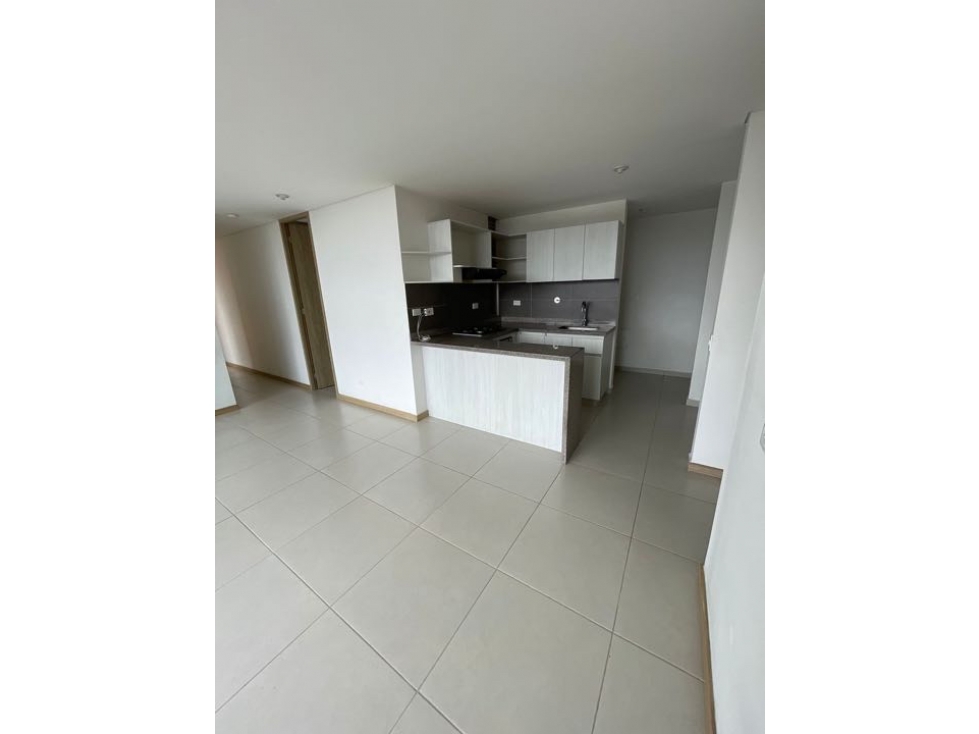 SE VENDE APARTAMENTO EN SABANETA, SECTOR SAN REMO — foto 2