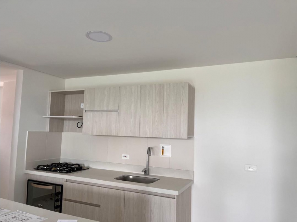 Se vende apartamento en Sabaneta, cerca del parque — foto 4