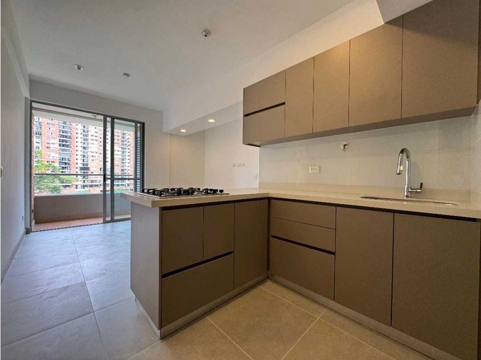 SE VENDE APARTAMENTO EN SABANETA SECTOR CAÑAVERALEJO