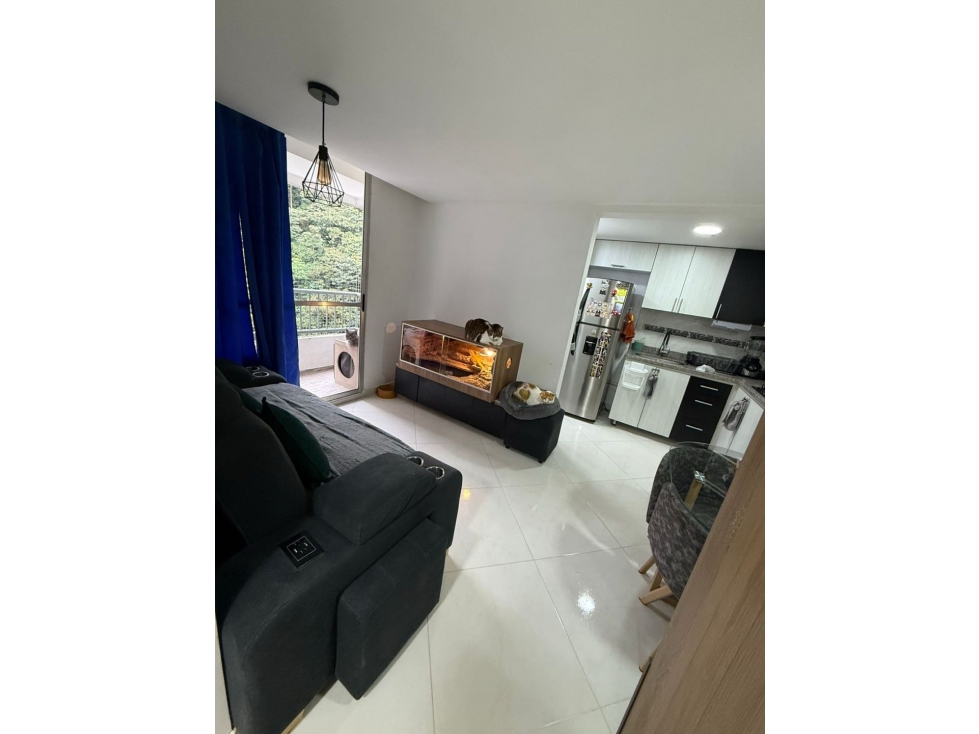 SE VENDE APARTAMENTO EN SABANETA SAN JOSE PARTE ALTA — foto 2