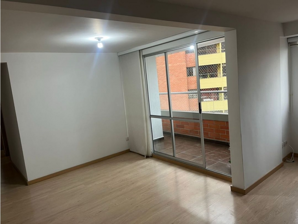 Se vende apartamento en Sabaneta sector aves maria parte baja — foto 2