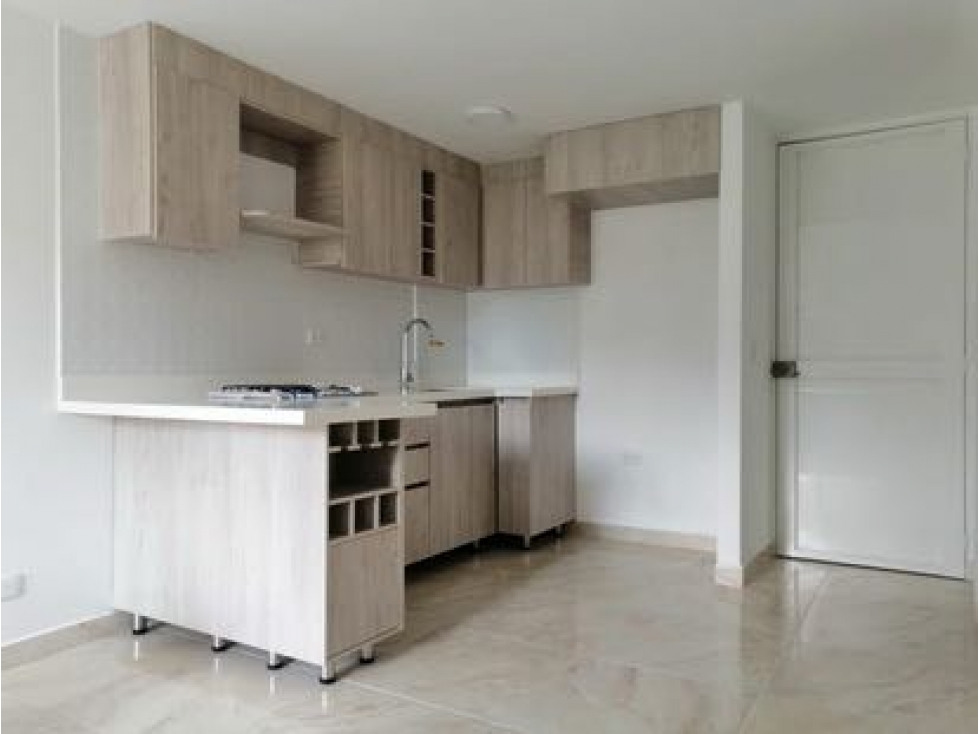 SE VENDE APARTAMENTO EN SABANETA SECTOR CAÑAVERALEJO
