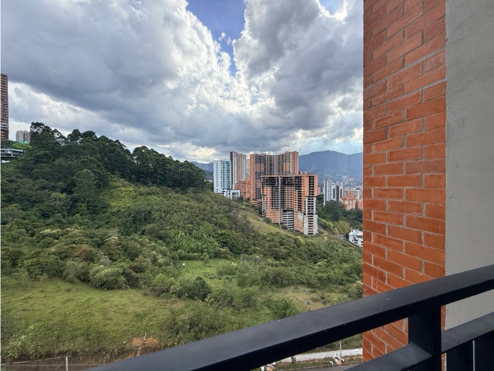 SE VENDE APARTAMENTO EN SABANETA LAS LOMITAS - MONTEFLOR — foto 2
