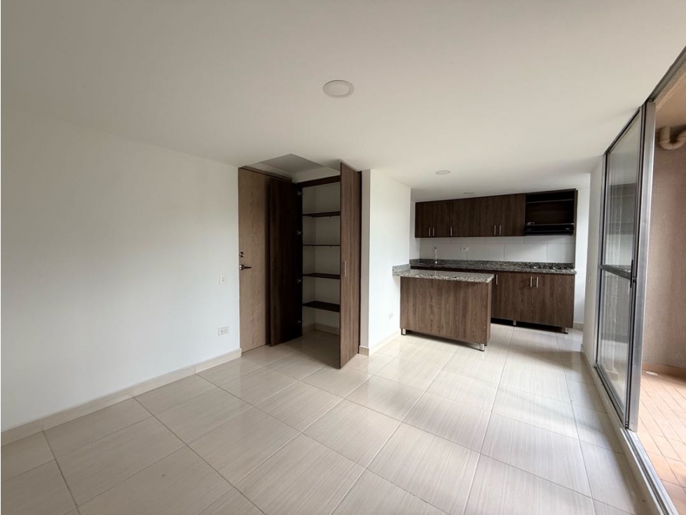 SE VENDE APARTAMENTO EN SABANETA LAS LOMITAS - MONTEFLOR — foto 3