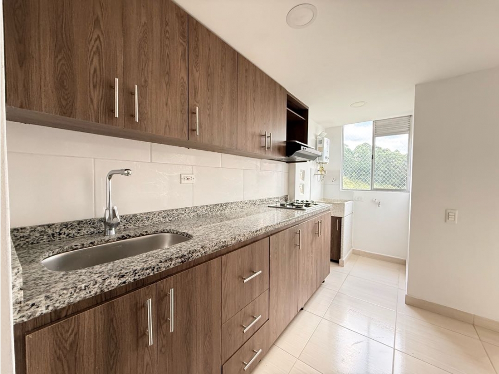 SE VENDE APARTAMENTO EN SABANETA LAS LOMITAS - MONTEFLOR — foto 5