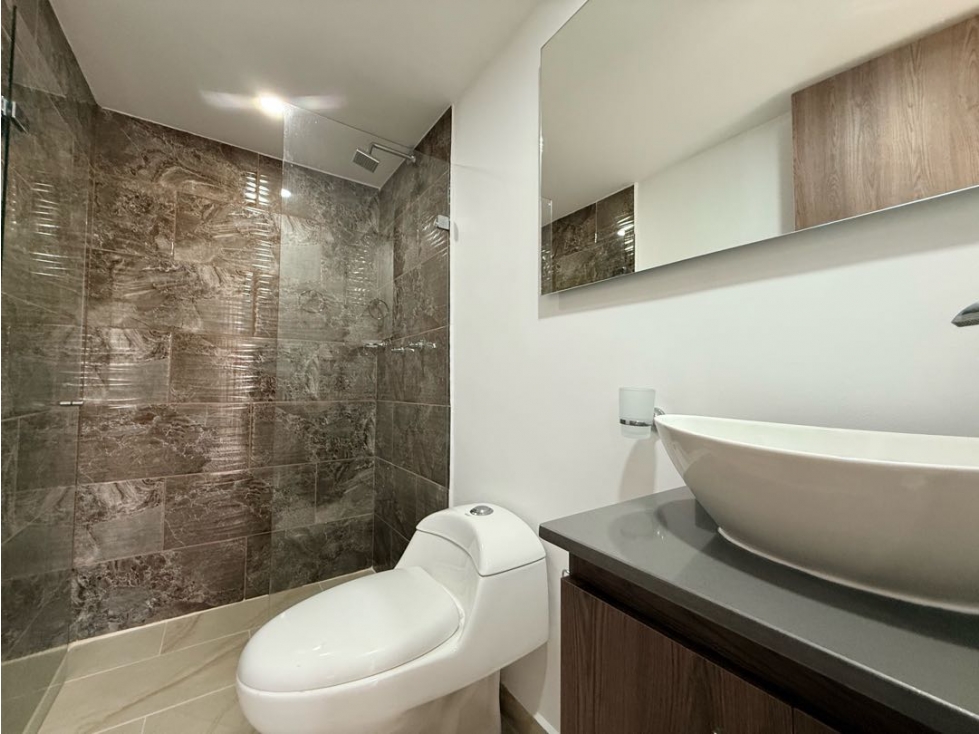 SE VENDE APARTAMENTO EN SABANETA LAS LOMITAS - MONTEFLOR — foto 6