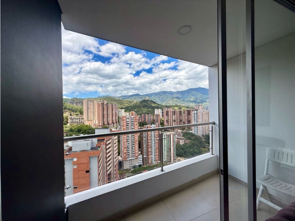 VENTA DE EXCELENTE APARTAMENTO EN SABANETA CERCA A TODO