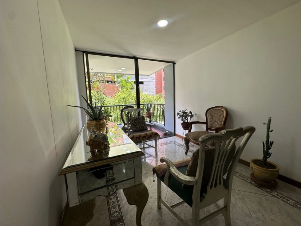 SE VENDE APARTAMENTO EN SABANETA ZONA PLANA CERCA AL HOSPITAL — foto 2