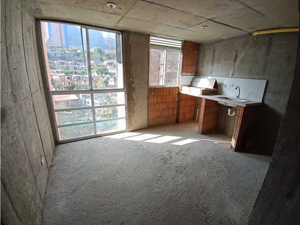 Se Vende apartamento en Sabaneta en obra negra