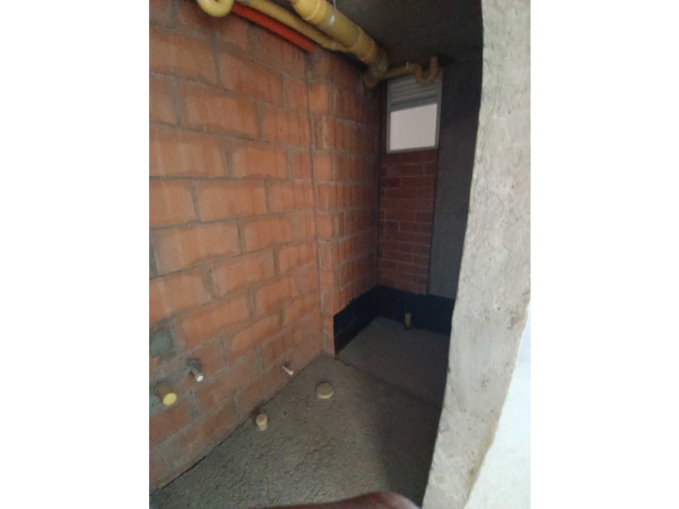 Se Vende apartamento en Sabaneta en obra negra — foto 2