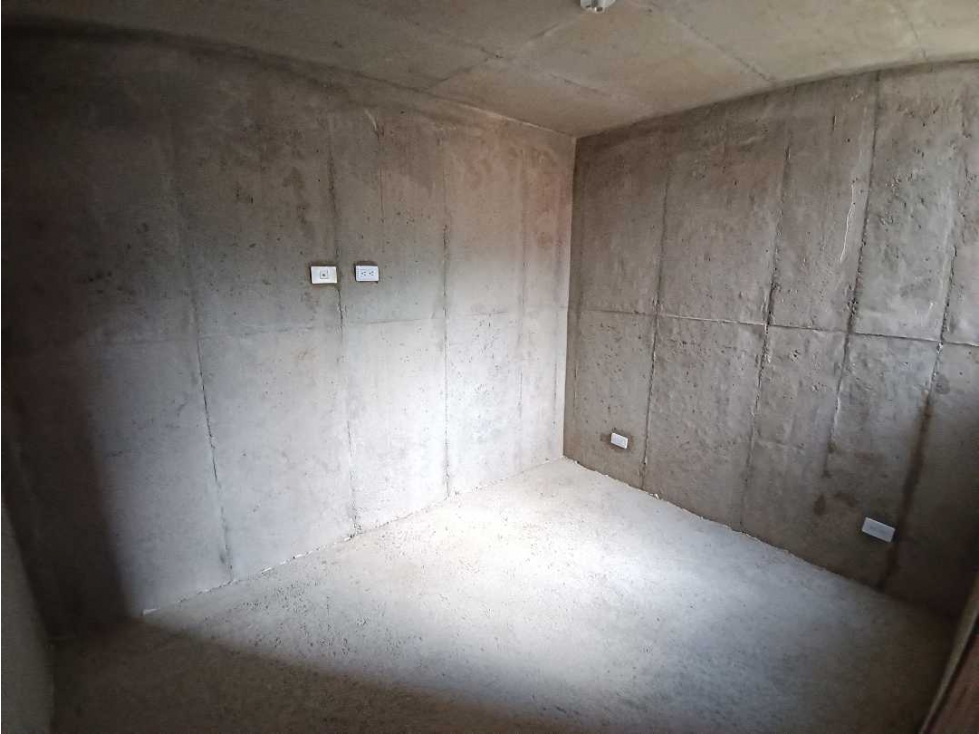 Se Vende apartamento en Sabaneta en obra negra — foto 3