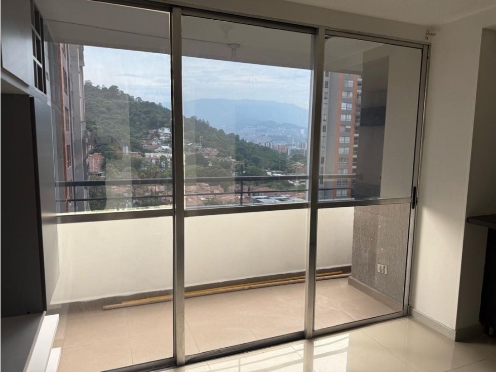 SE VENDE APARTAMENTO EN MEDELLÍN - SAN GERMÁN — foto 3