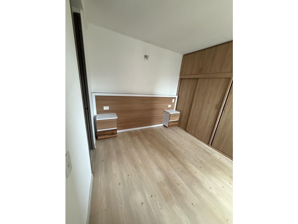 SE VENDE APARTAMENTO EN MEDELLÍN - SAN GERMÁN — foto 4