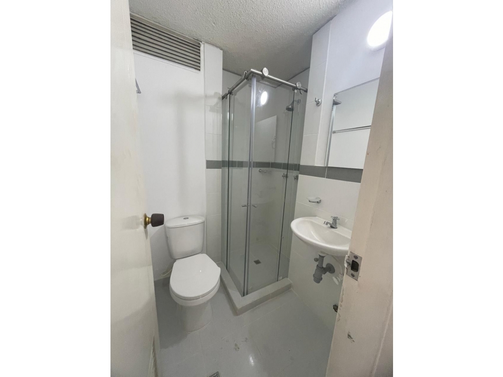 SE VENDE APARTAMENTO EN SANTA ANITA, SUR DE CALI 501. — foto 3