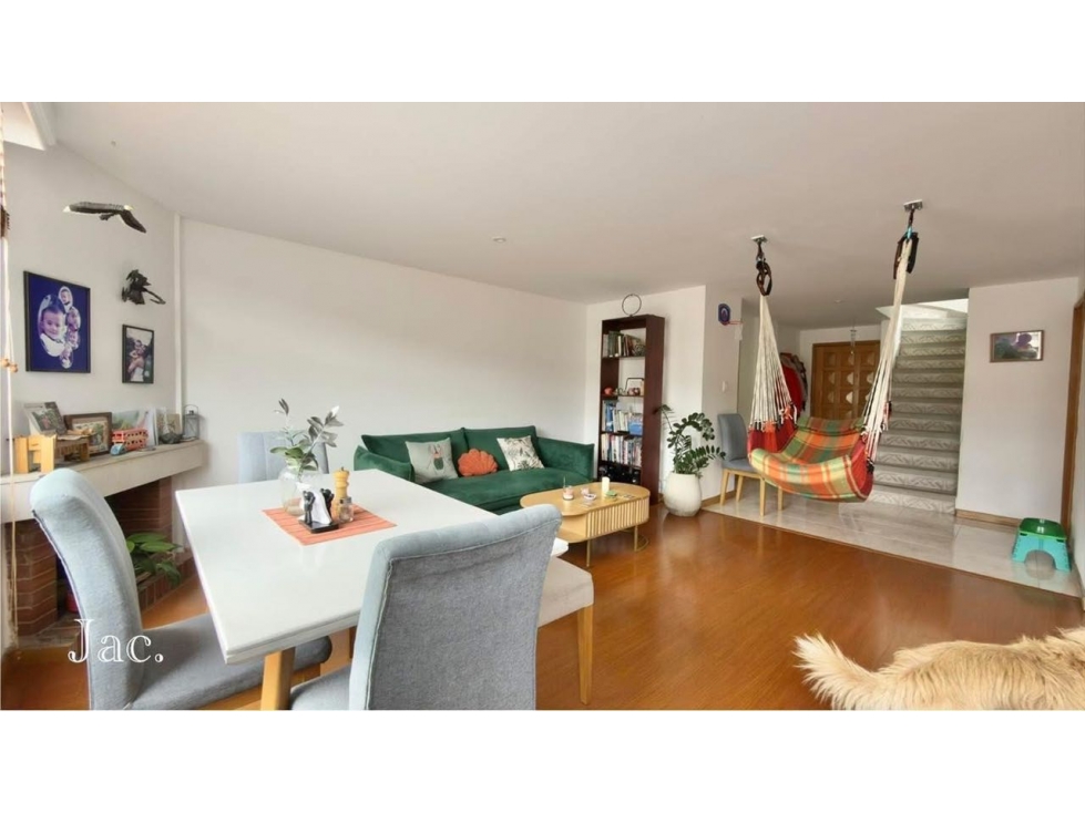 SE VENDE APARTAMENTO EN SANTA PAULA ( Duplex - frente a parque ) 100 m — foto 3