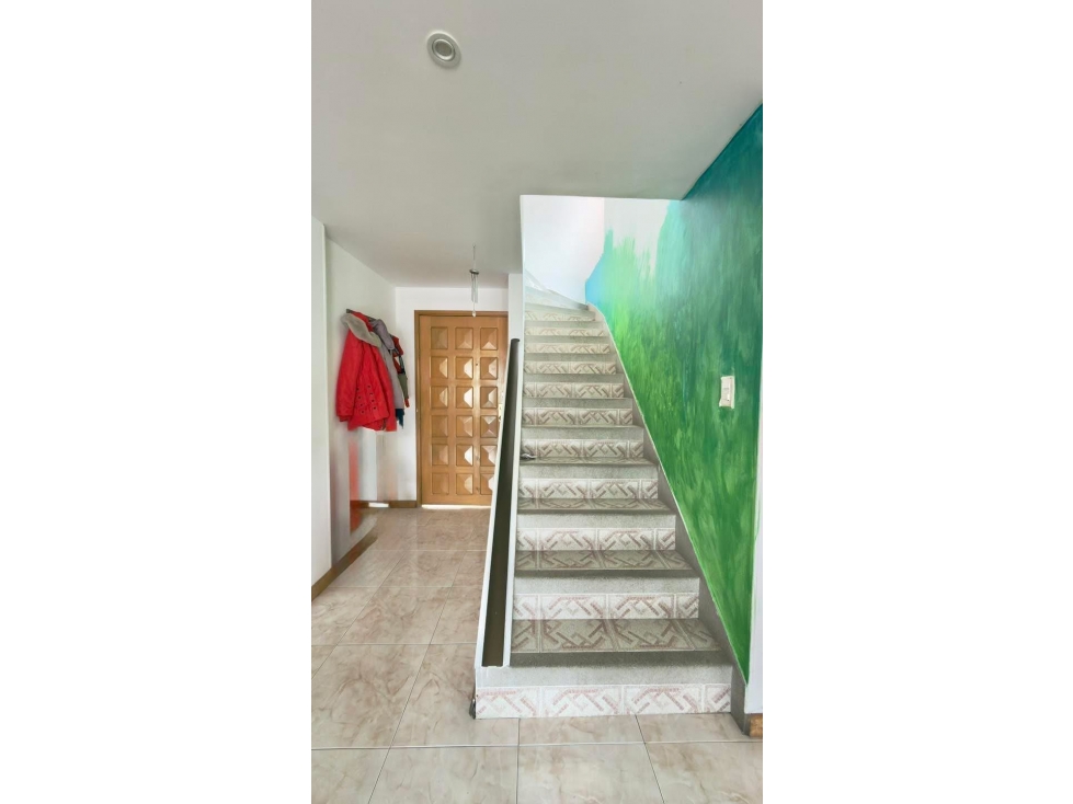 SE VENDE APARTAMENTO EN SANTA PAULA ( Duplex - frente a parque ) 100 m — foto 6