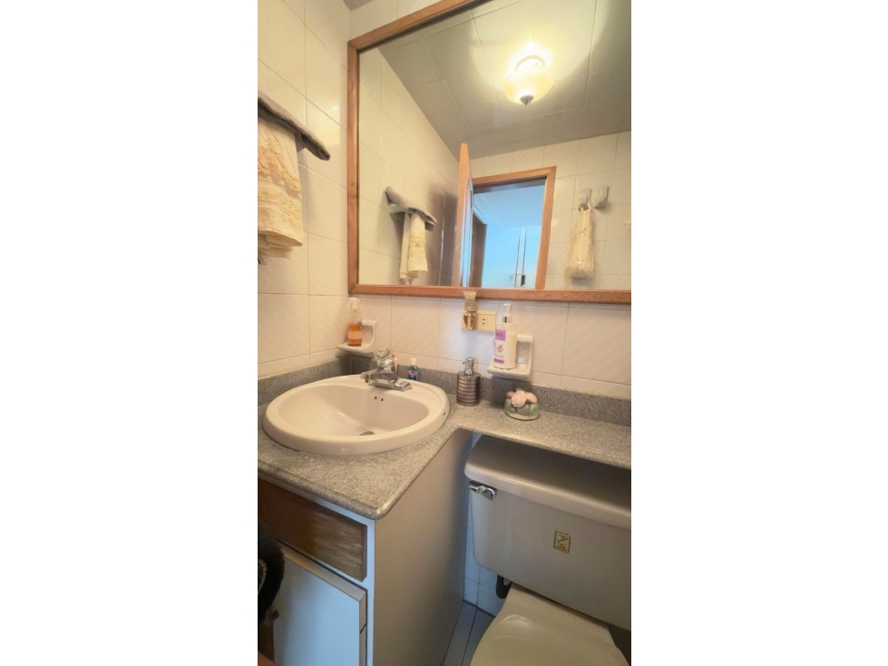 SE VENDE APARTAMENTO EN SANTA BARBARA ( 3 niveles) 136 Mts — foto 4