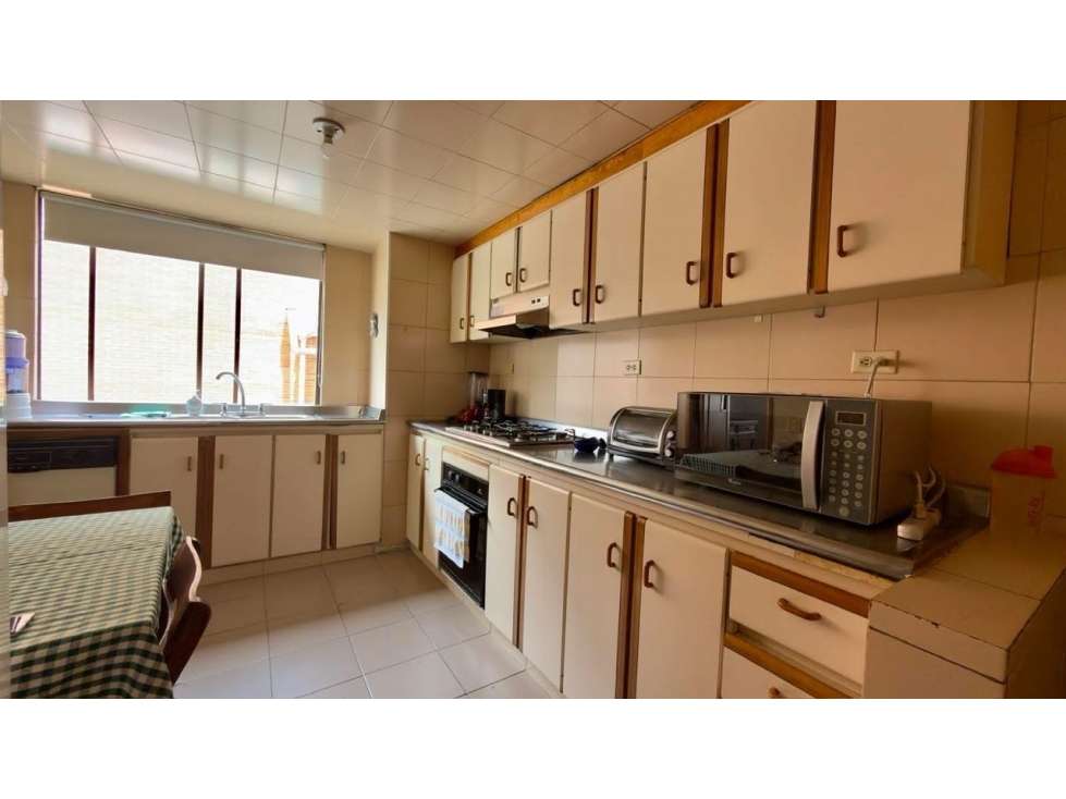 SE VENDE APARTAMENTO EN SANTA BARBARA ( 3 niveles) 136 Mts — foto 6