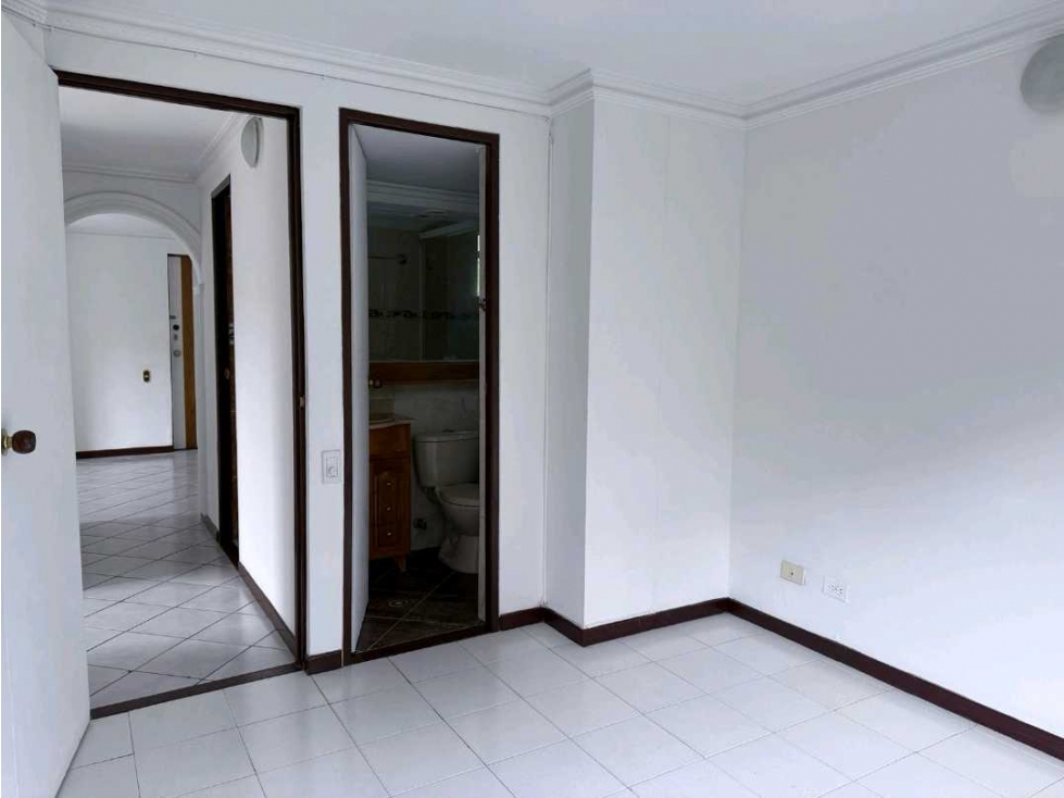 SE VENDE APARTAMENTO EN SECTOR CAMINO VERDE. — foto 6