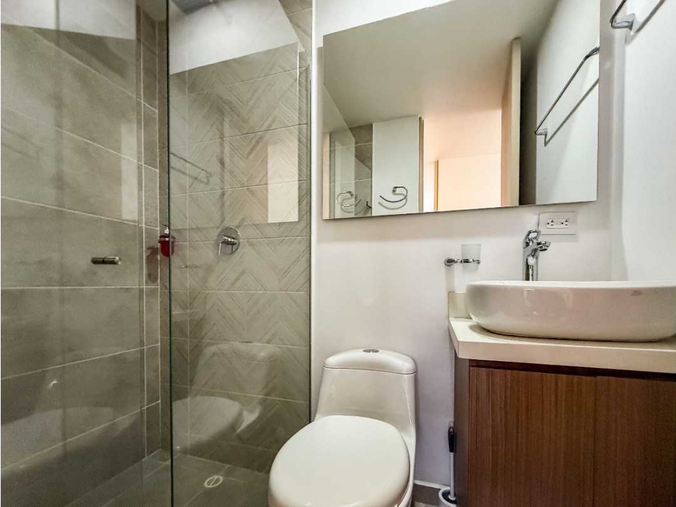 SE VENDE APARTAMENTO EN SECTOR SAN GERMAN. - 6