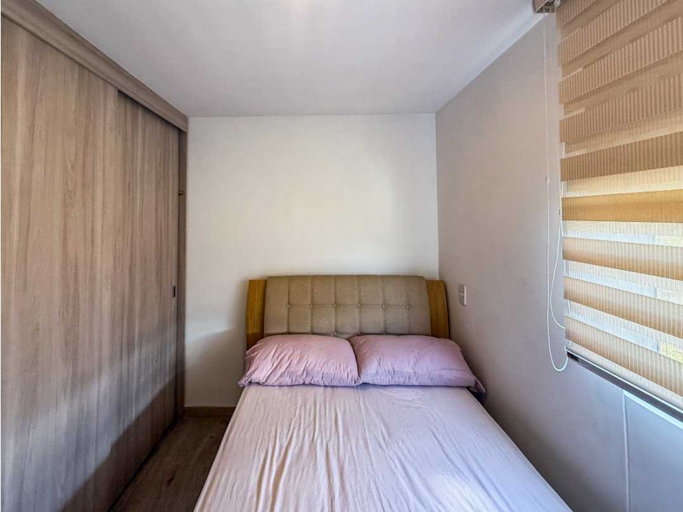 SE VENDE APARTAMENTO EN SECTOR SAN GERMAN. - 4