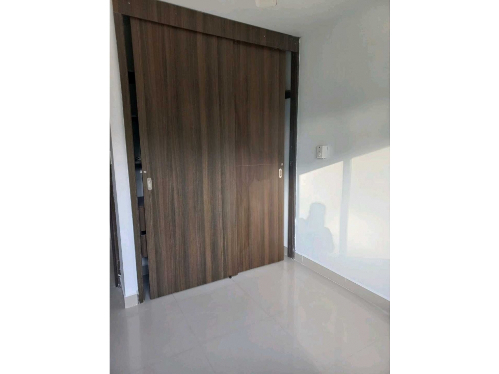 SE VENDE APARTAMENTO EN SEGUNDO PISO CERCA A PICACHO — foto 5