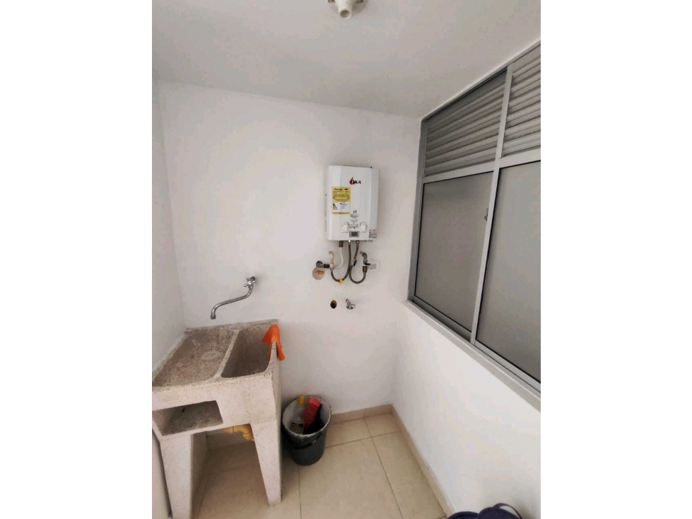 Se vende apartamento en Senderos del campo ( galicia) — foto 6