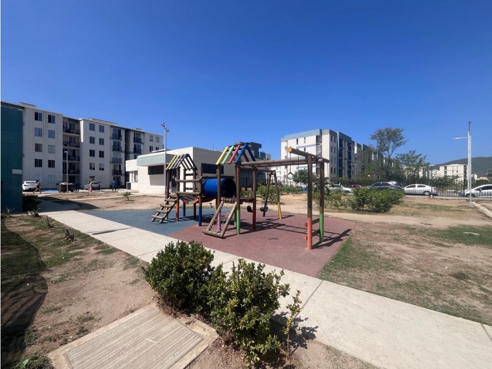 Se vende apartamento en Senderos - 3