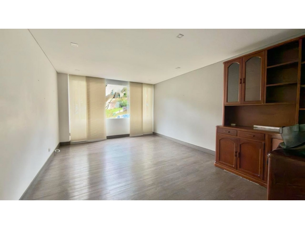 SE VENDE APARTAMENTO EN SUBA ( Estación 21 Angeles) 75 mts — foto 2