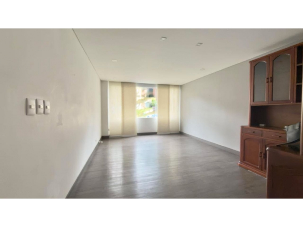 SE VENDE APARTAMENTO EN SUBA ( Estación 21 Angeles) 75 mts — foto 3