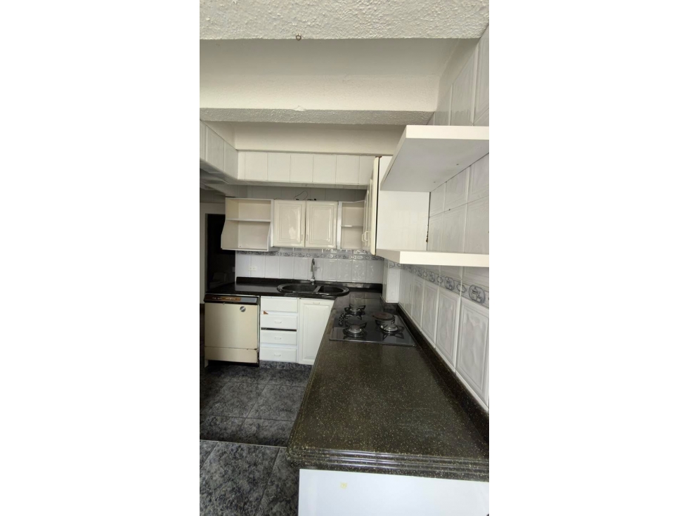 SE VENDE APARTAMENTO EN SUBA ( Estación 21 Angeles) 75 mts — foto 5