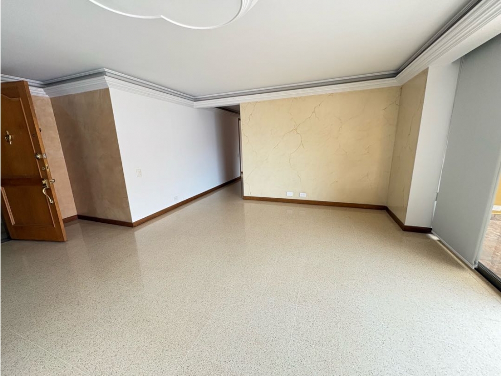 Apartamento en Arriendo en Laureles — foto 5