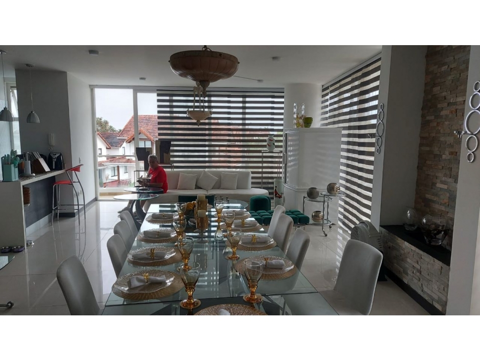 Se vende apartamento en torres de Montearroyo