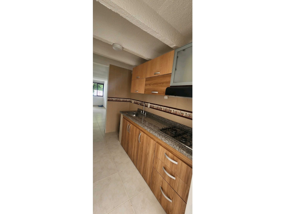 Se VENDE APARTAMENTO en unidad multifamiliar como opción de inversión — foto 4
